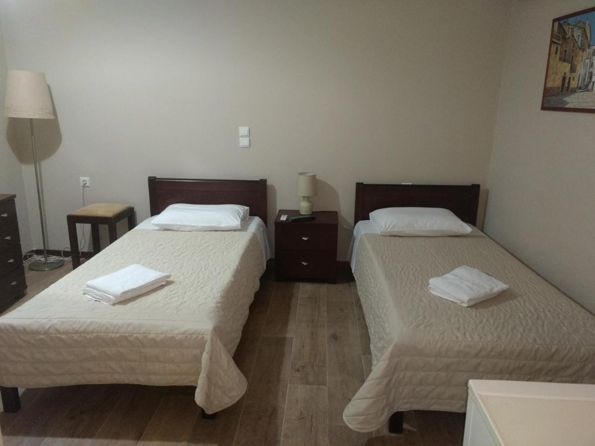 Hotel Διεθνές Zacharo Exterior foto